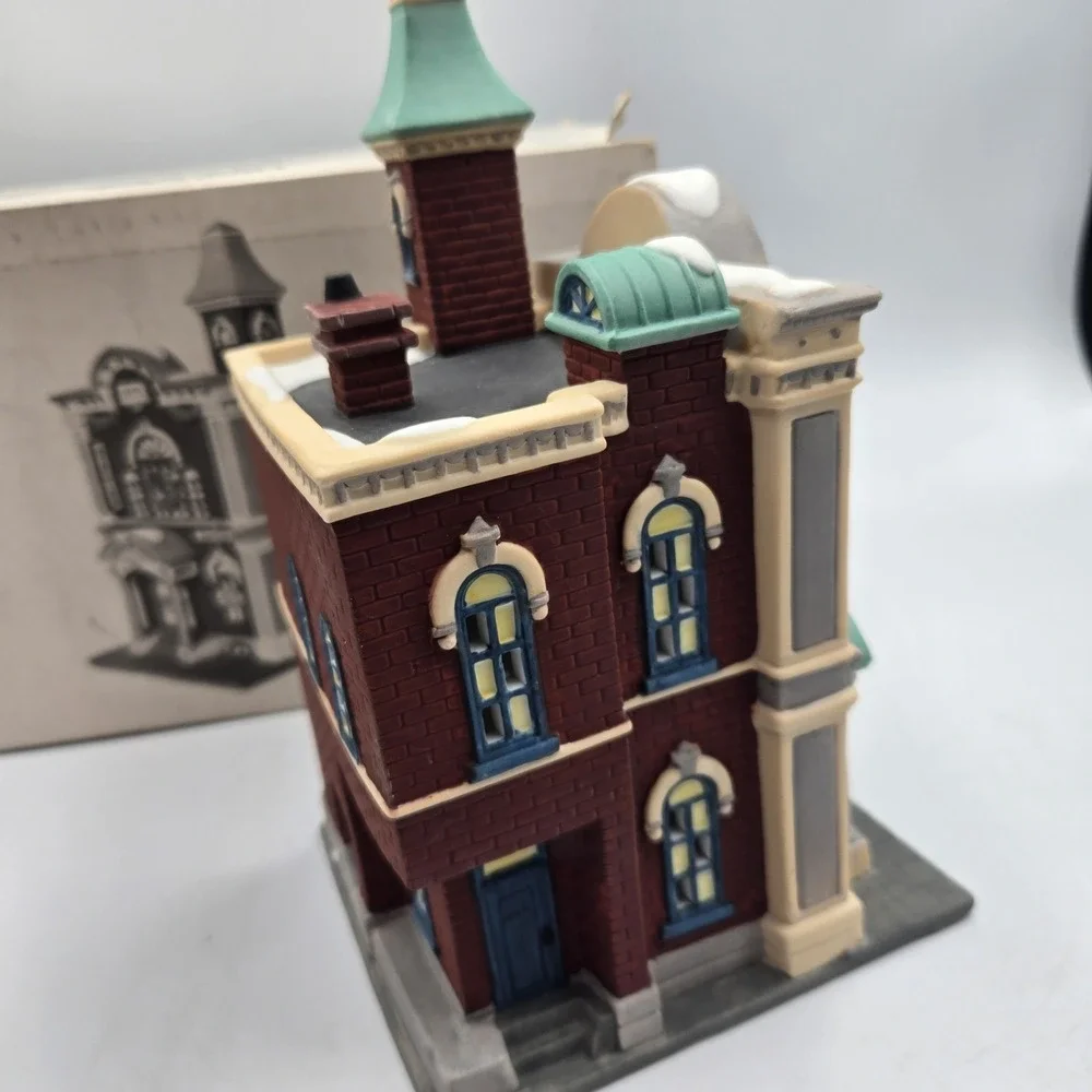 Dept 56 Arts Academy #55433 School Of Dance Village Christmas In The City Herita